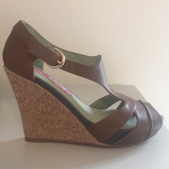 Pink Studio Wedges 🧜🏻‍♀️ - Picture 2 of 4